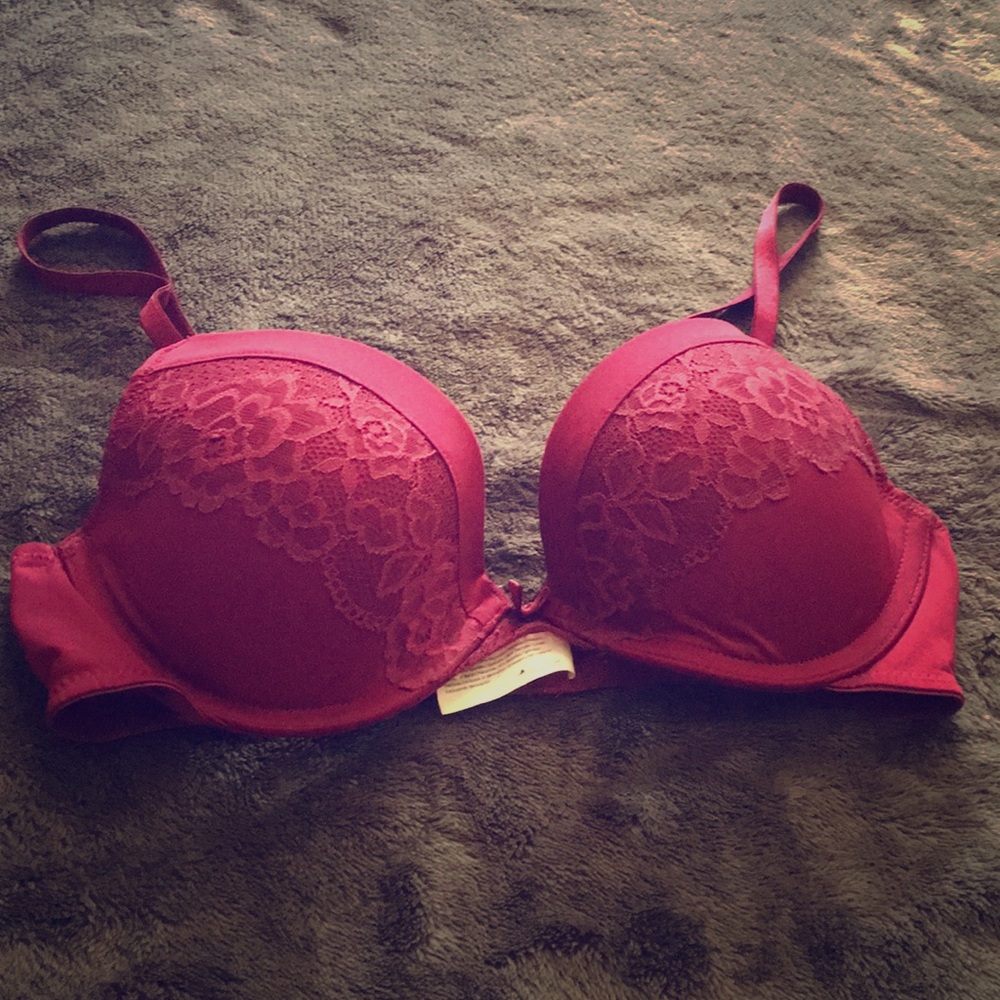 Cute purple/burgundy bra